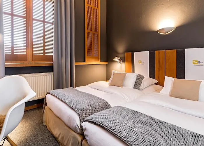 Yoho - The Young 3* Hamburg